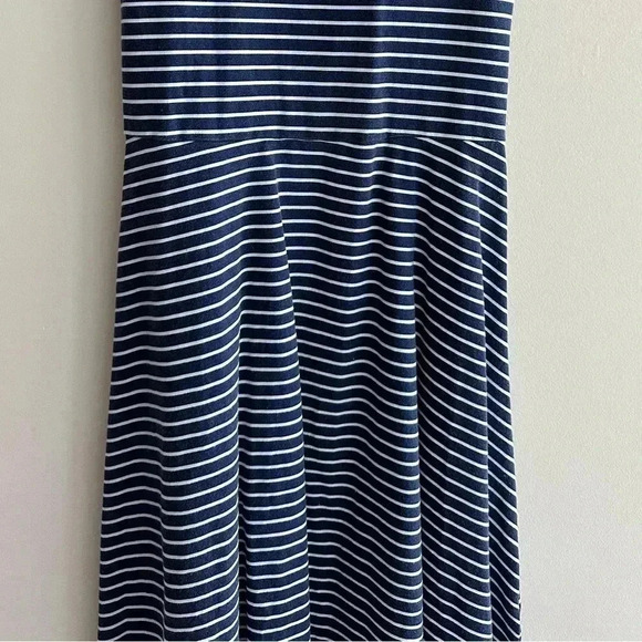 American Eagle Outfitters Blue and White Fit & Flare Dress w/ Crossed Open Back - Picture 4 of 16